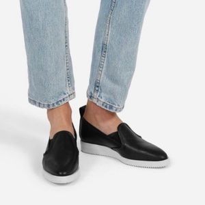 EVERLANE The Leather Pointed Toe Platform Street Shoe